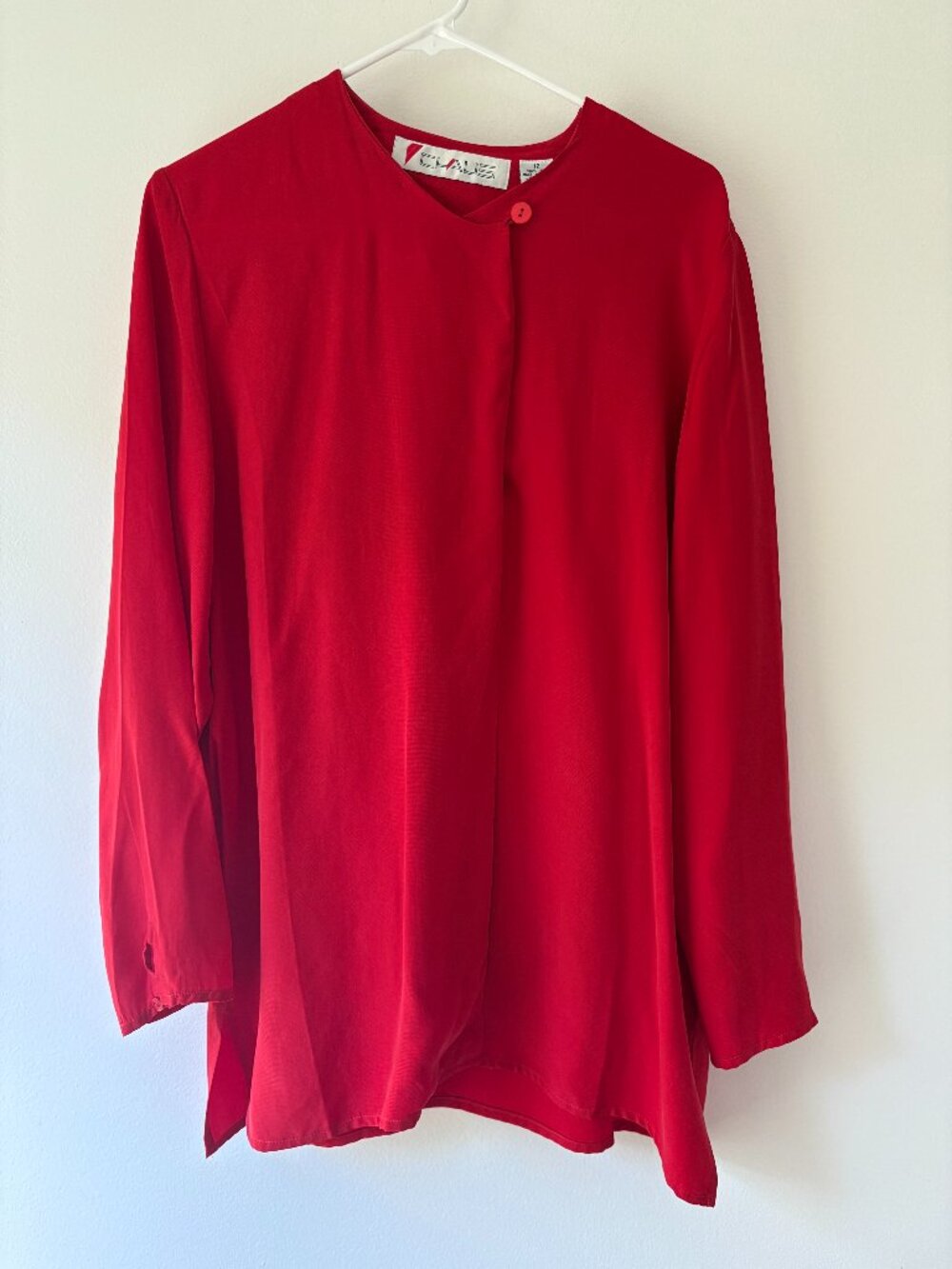 Vintage Chaus 100% Silk Red Long Sleeve Blouse
